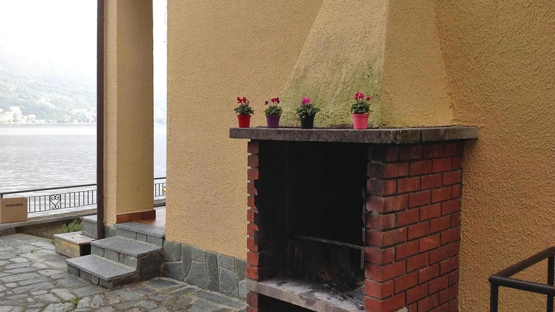 Apartments Paganini Lezzeno Italy