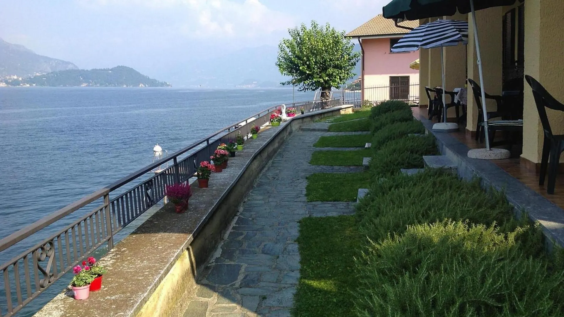 Apartments Paganini Lezzeno
